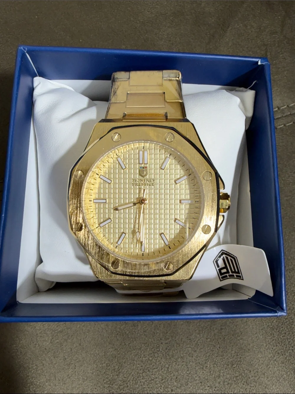 Invicta Montres Prestige by Invicta Gold Octagonal Men’s Watch MPW-0247